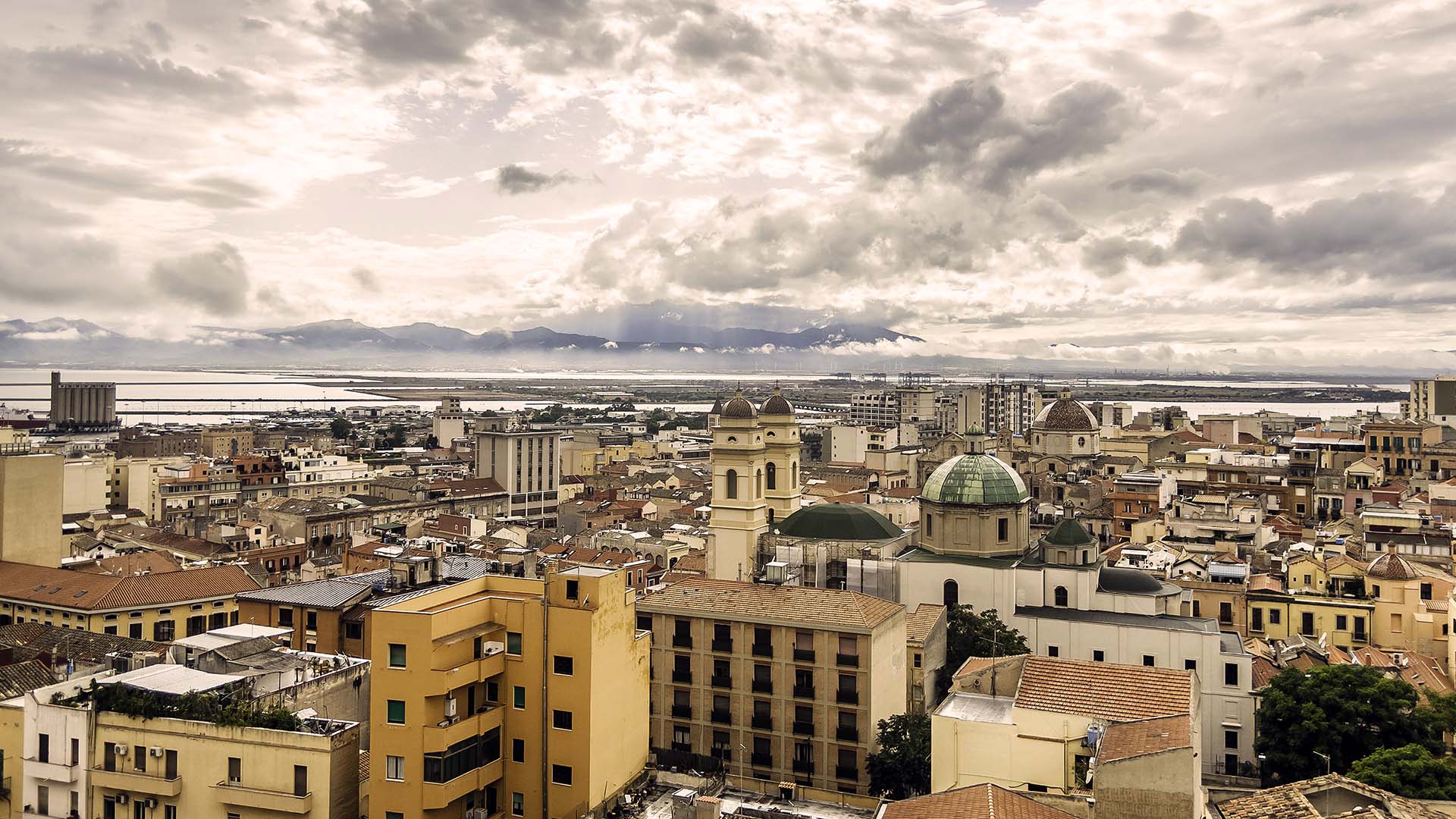 Panorama della città di Cagliari
