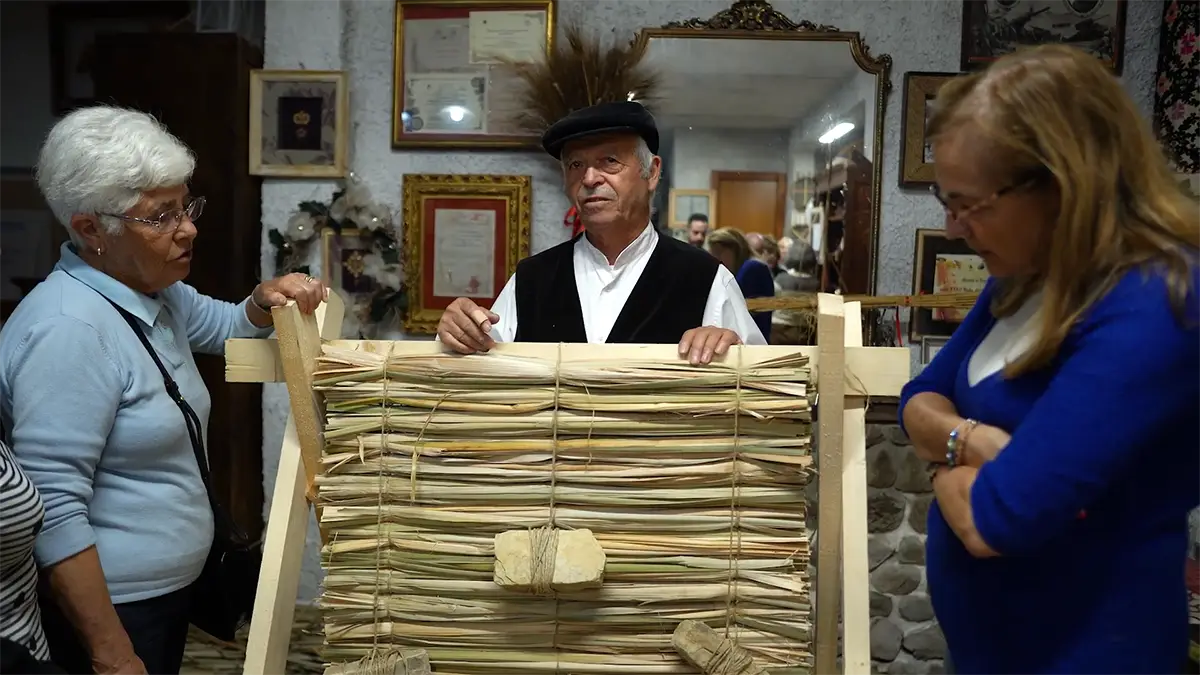 lavorazione stuoia